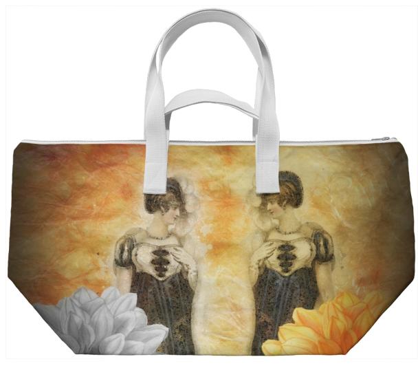 Beautiful Vintage Woman Reflection Weekend Bag