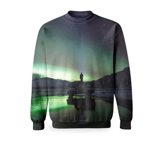 beautiful polar lights truck sweater