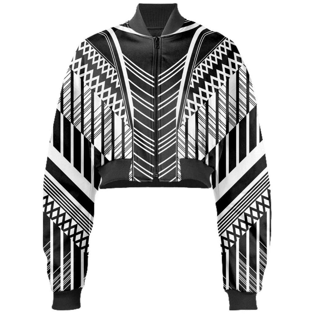 2021 black and white lines trend pattern