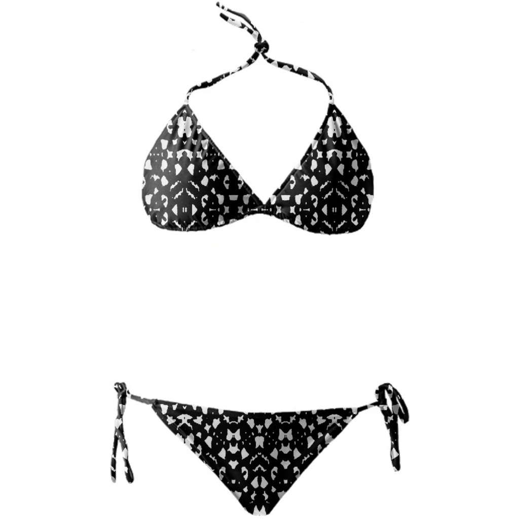 Black and White Ethnic Print