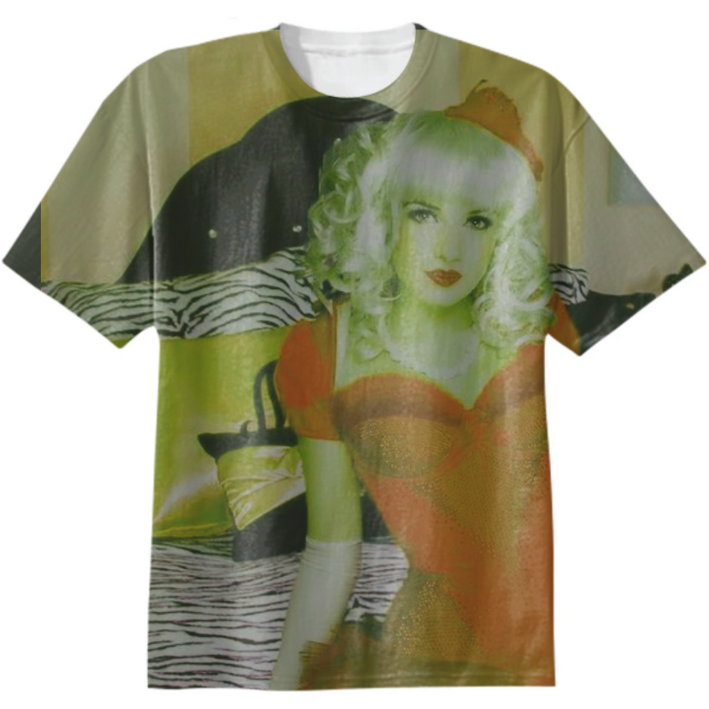 Versailles Bombshell