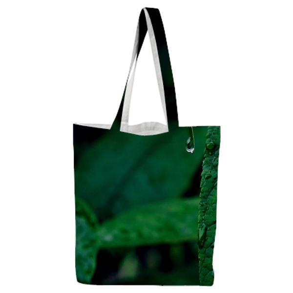 Green Leaf Plant With Raindrops Tote Bag