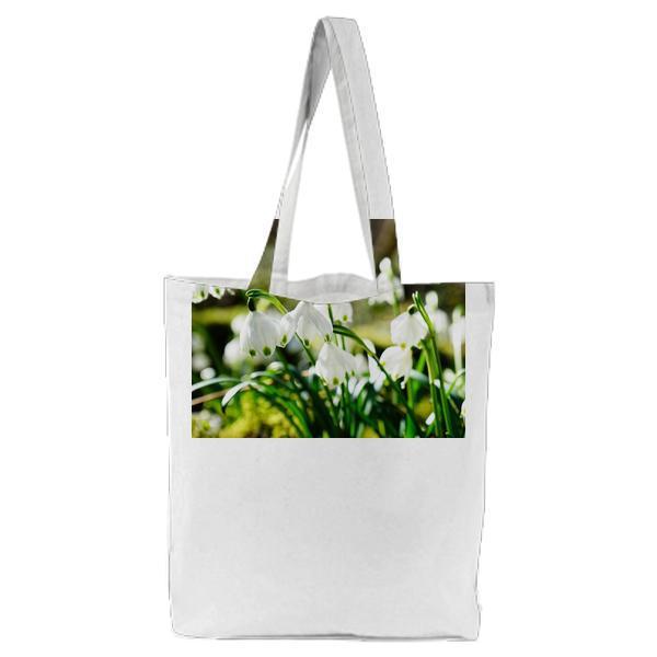 Shallow Focus Photography Of White Flower Tote Bag