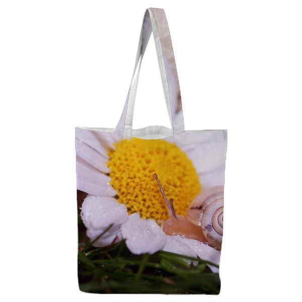 Nature Animal Dew Plants Tote Bag