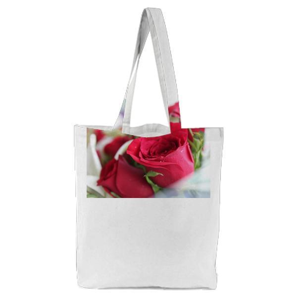 Love Romantic Flowers Bouquet Tote Bag