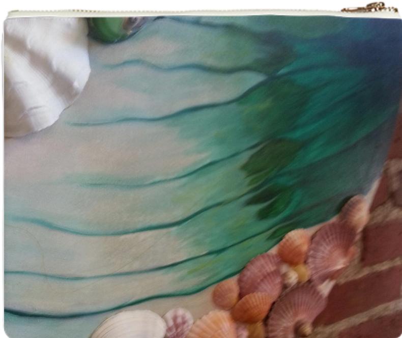 Clutch a Painting with Shells