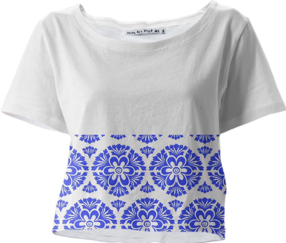 Blue and white arabesque chinoiserie medallion print crop top tee shirt