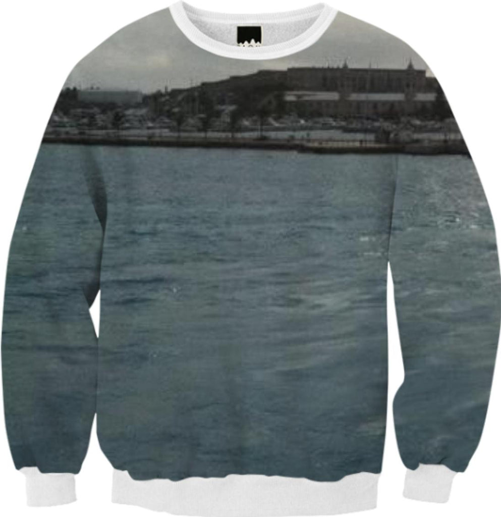 Bermuda Sweatshirt