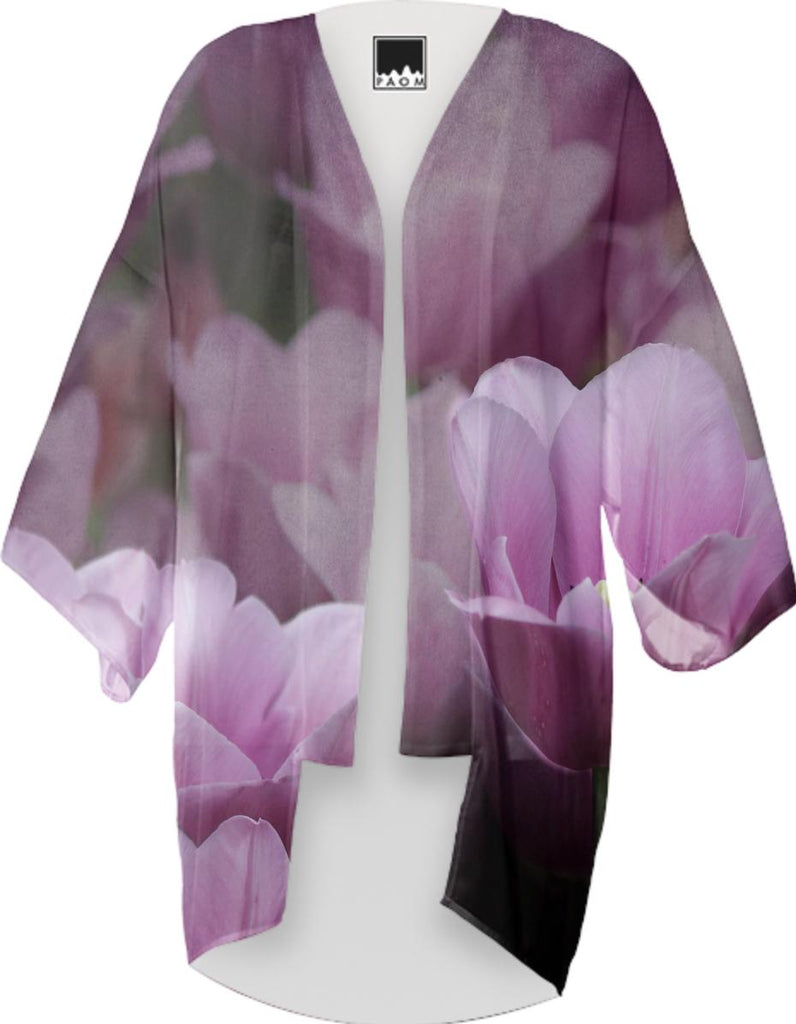 Stand Out in the Crowd Kimono
