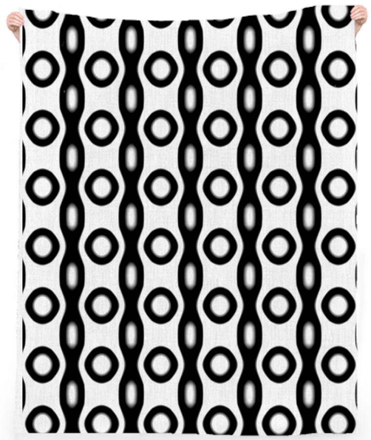 Circles and Chains Patterned Beach Towel