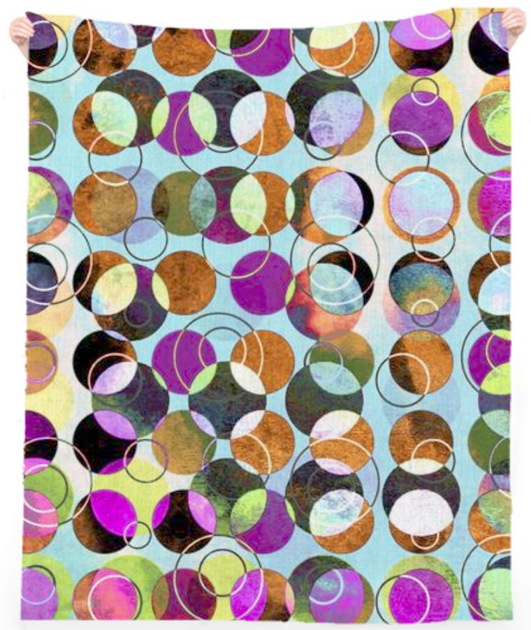 MELANGE OF CIRCLES IV Beach Towel 2