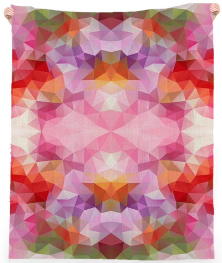 POLYGON TRIANGLES PATTERN PINK RED VIOLET ABSTRACT POLYART GEOMETRIC FLOWERS