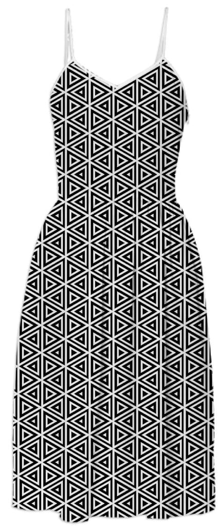 Black and White Triangles Patterned Dress