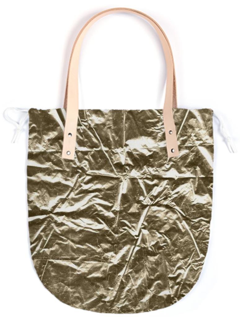 SUMMER TOTE Clear golden wrinkled texture