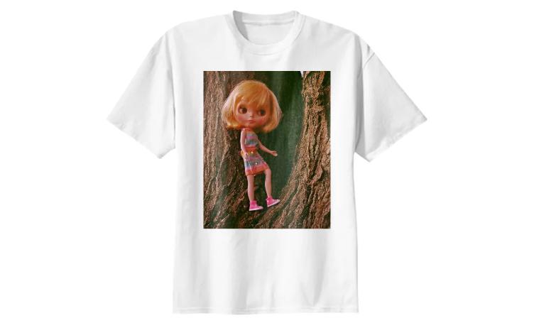 Blythe on a tree