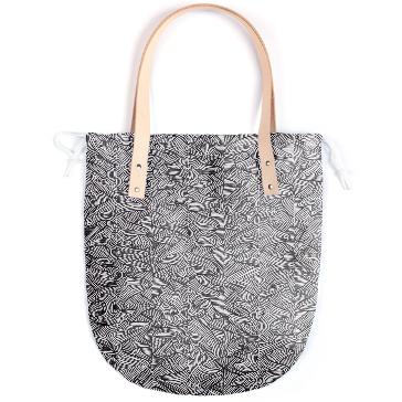 Raw Pattern Summer Tote