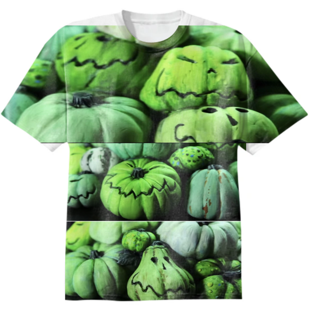 Green pumpkin tee