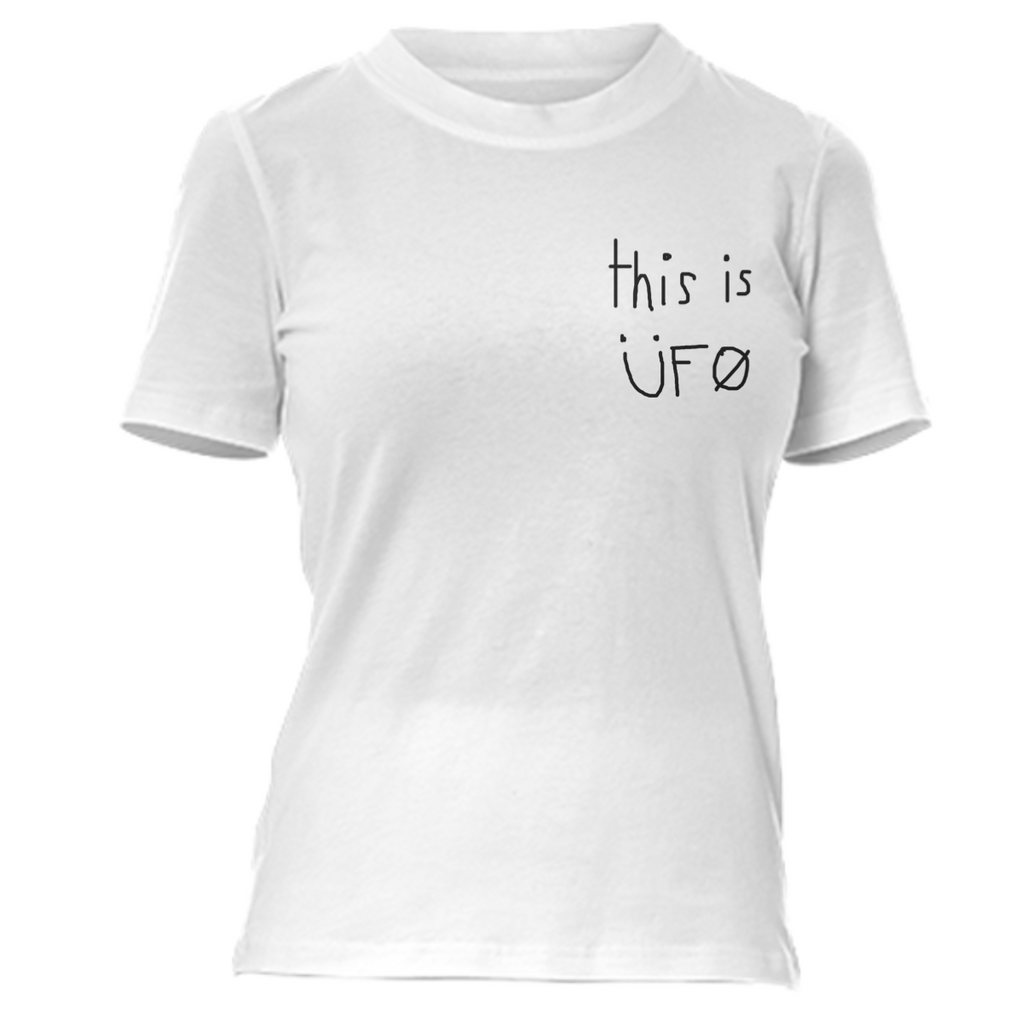 this is UFO basic tee